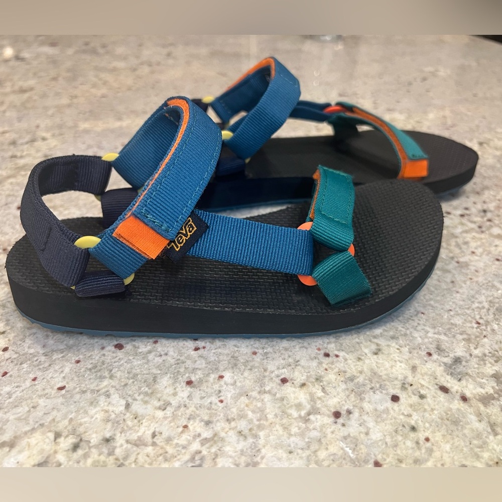 Kids Teva Original Universal Water Sandal - Size 3 - Great Condition